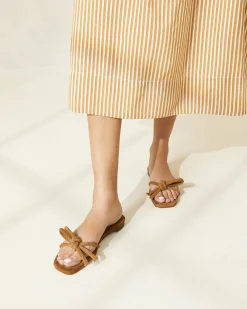 Best Hadley Bow Sandal FOR THE BRIDE|Casual Staples