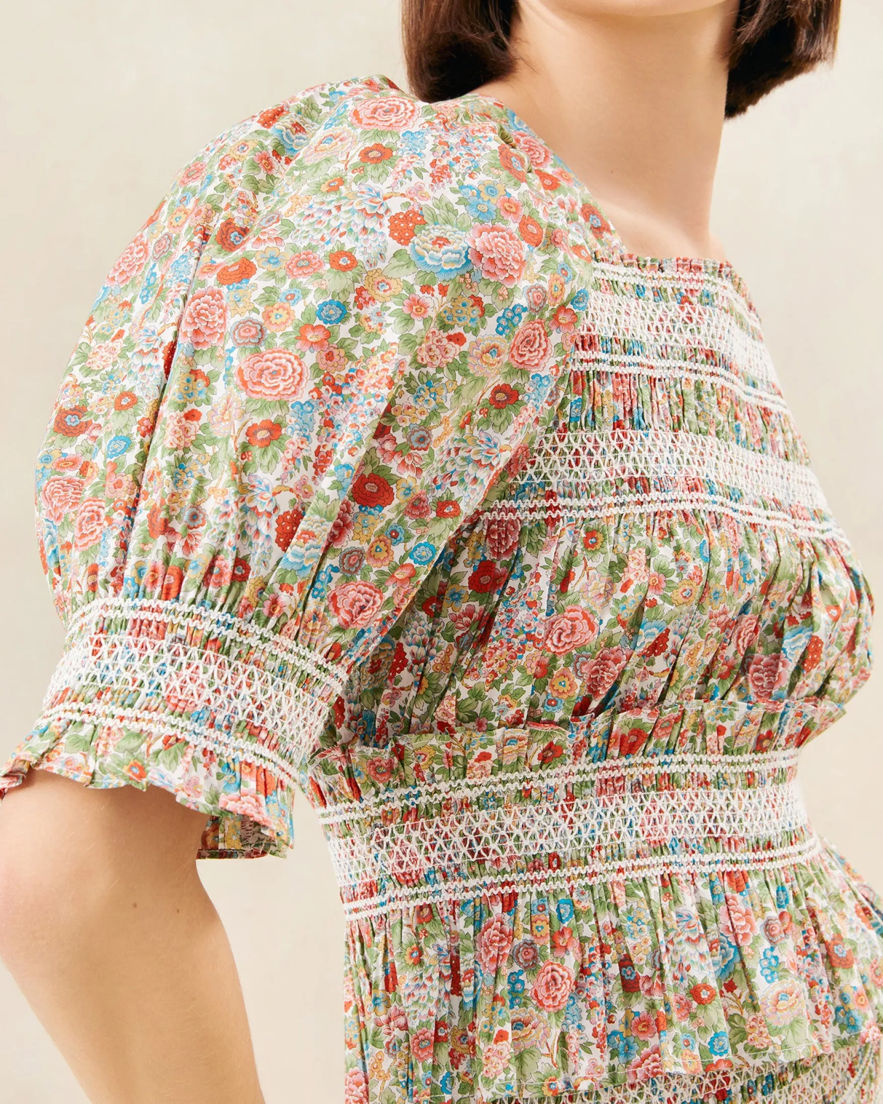 Outlet Nicola Red Floral Cinched Blouse FOR THE GUESTS|Casual Staples
