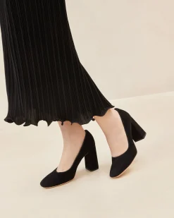 Hot Rue Suede Heeled Pump Pumps & Mules